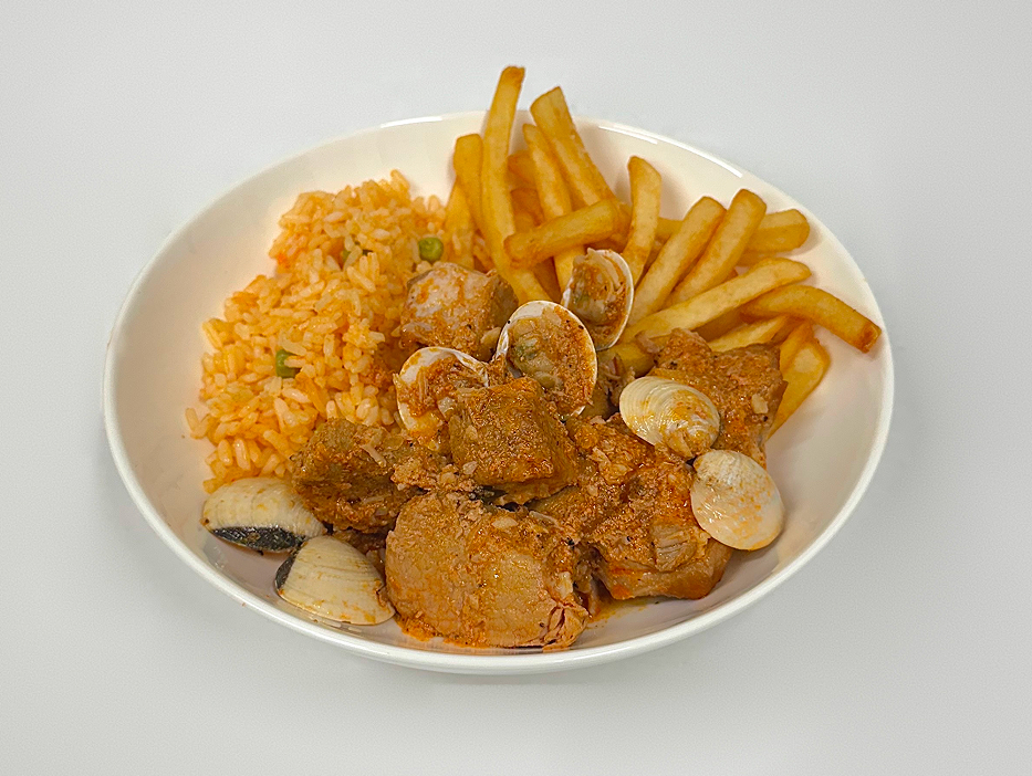 Carne de porco Alentejana ‘Pork and Clams’ Meal